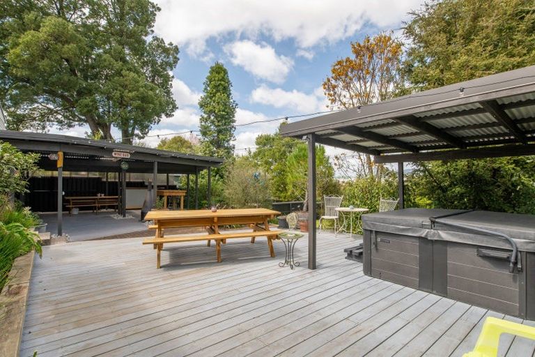 Photo of property in 116 Clayton Road, Mangakakahi, Rotorua, 3015