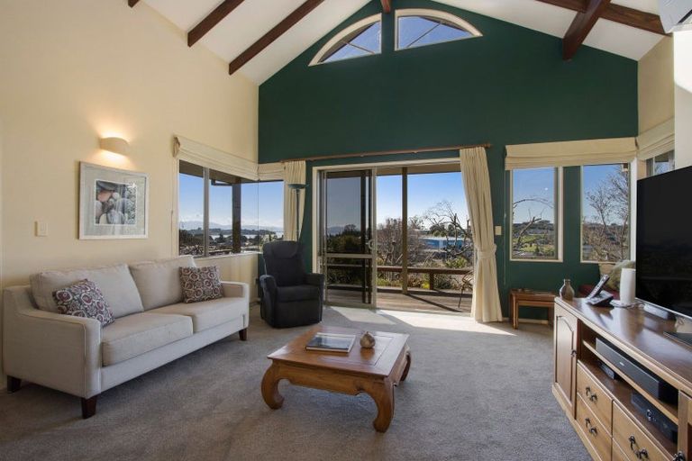 Photo of property in 181e Omokoroa Road, Omokoroa, 3114