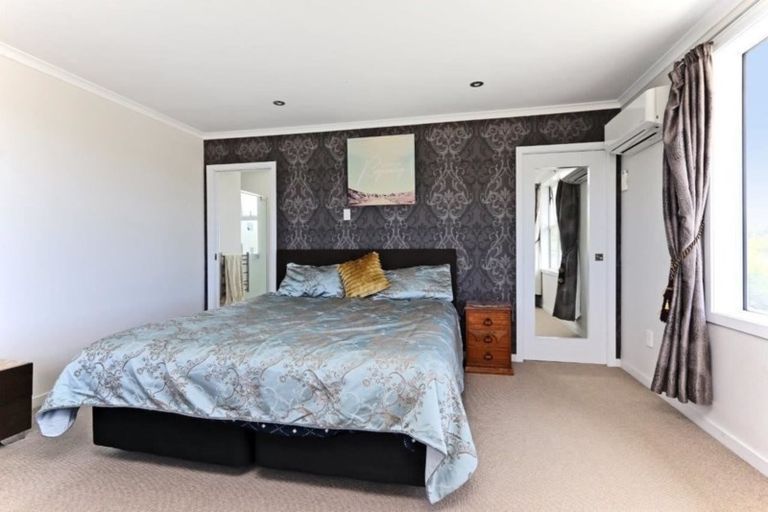 Photo of property in 37 Elliott Crescent, Havelock North, 4130