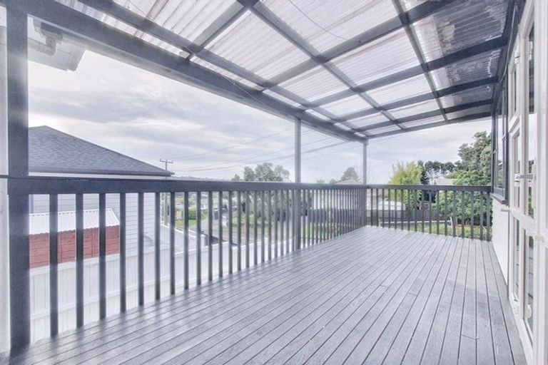 Photo of property in 75 Forest Hill Road, Henderson, Auckland, 0612