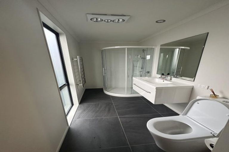 Photo of property in 8 Catalina Lane, Waldronville, Dunedin, 9018