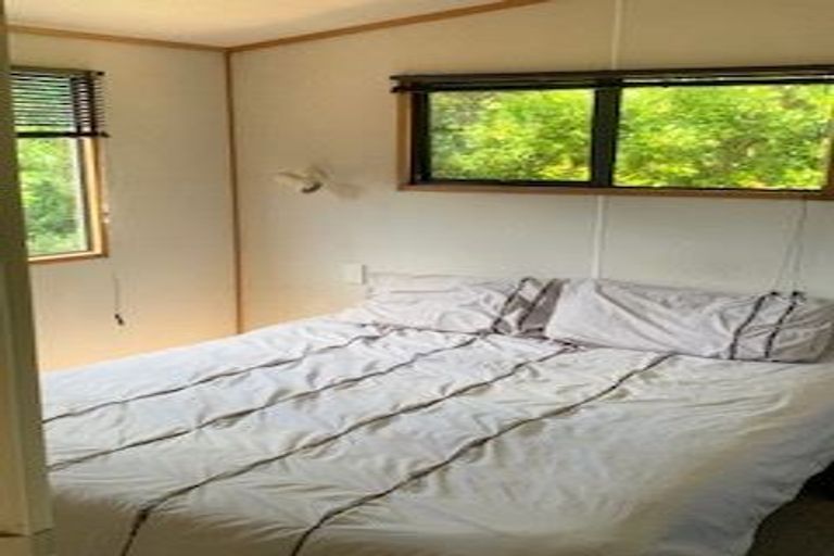 Photo of property in 101 Sunnynook Road, Forrest Hill, Auckland, 0620