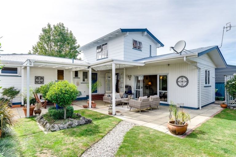 Photo of property in 46 Balliol Avenue, Pirimai, Napier, 4112