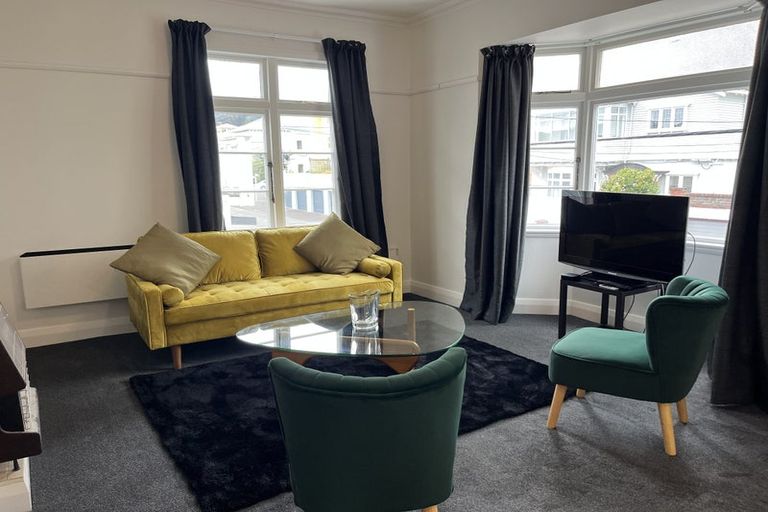 Photo of property in 118 Austin Street, Mount Victoria, Wellington, 6011