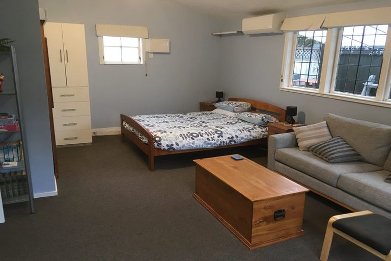 Photo of property in 10 Yule Street, Kilbirnie, Wellington, 6022