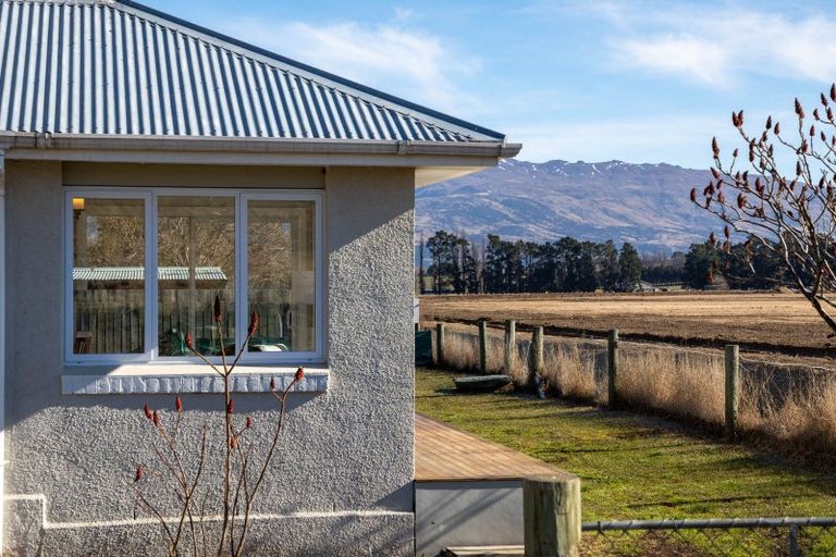 Photo of property in 11 Cemetery Road, Tarras, Cromwell, 9383