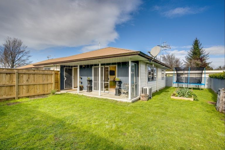 Photo of property in 3/805 Heretaunga Street East, Parkvale, Hastings, 4122