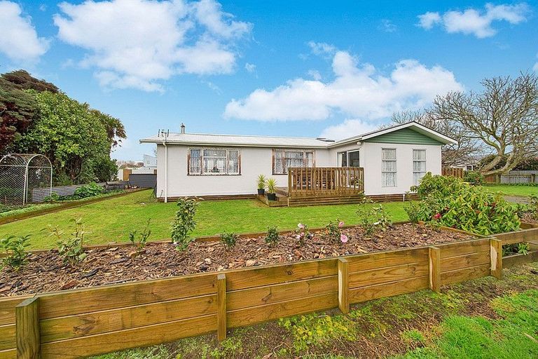 Photo of property in 27 Kate Street, Normanby, Hawera, 4614