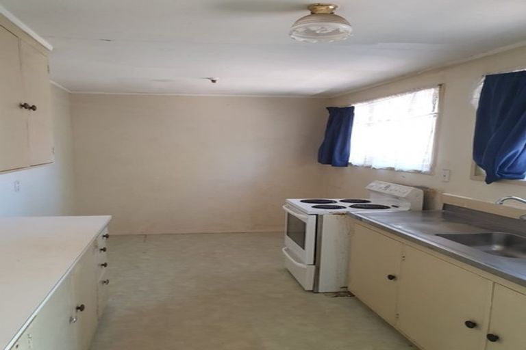 Photo of property in 2/88 East Tamaki Road, Papatoetoe, Auckland, 2025