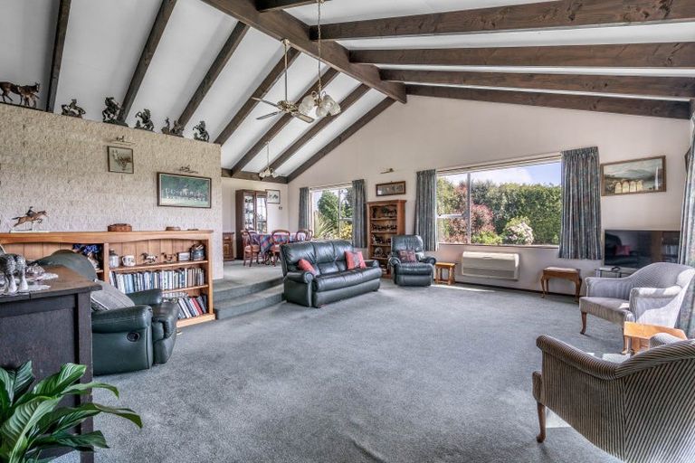 Photo of property in 10 Steel Road, West Plains, Invercargill, 9874