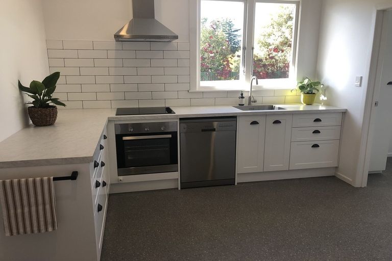 Photo of property in 6a Crosby Street, Havelock North, 4130