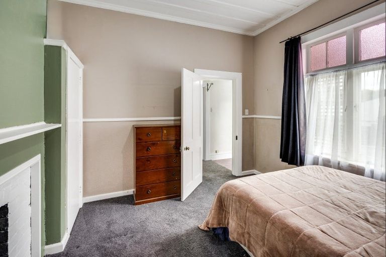 Photo of property in 9 Chaucer Road, Hospital Hill, Napier, 4110