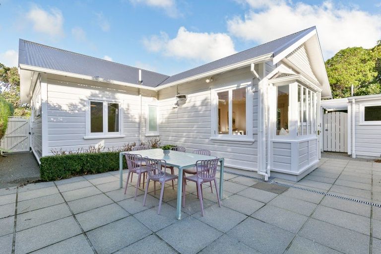 Photo of property in 44 Perth Street, Ngaio, Wellington, 6035