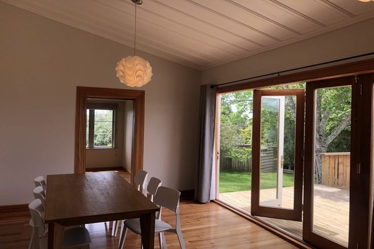 Photo of property in 31 Forest Lake Road, Forest Lake, Hamilton, 3200