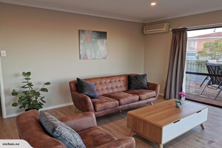 Photo of property in 1/84 Sunrise Avenue, Mairangi Bay, Auckland, 0630