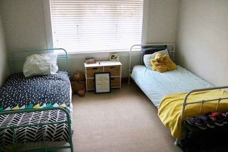 Photo of property in 31 Clifton Avenue, Carterton, 5713