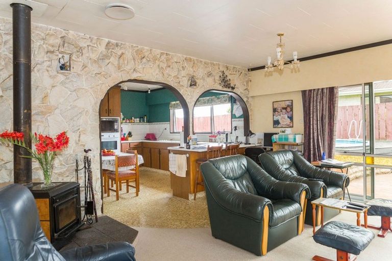 Photo of property in 117 Guy Street, Dannevirke, 4930