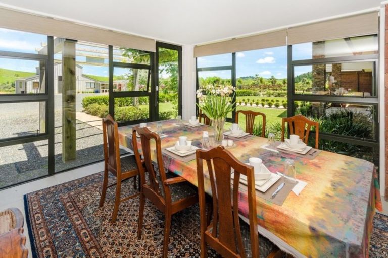 Photo of property in 480 Creightons Road, Clevedon, Papakura, 2582