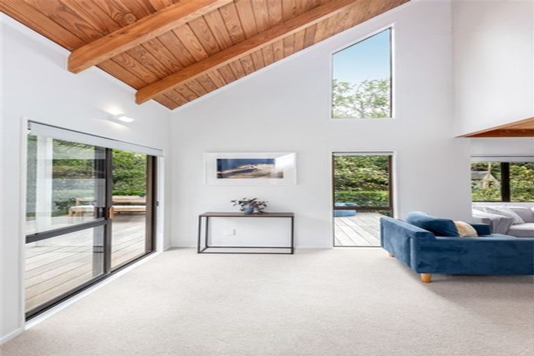 Photo of property in 2/56 Vincent Street, Howick, Auckland, 2014