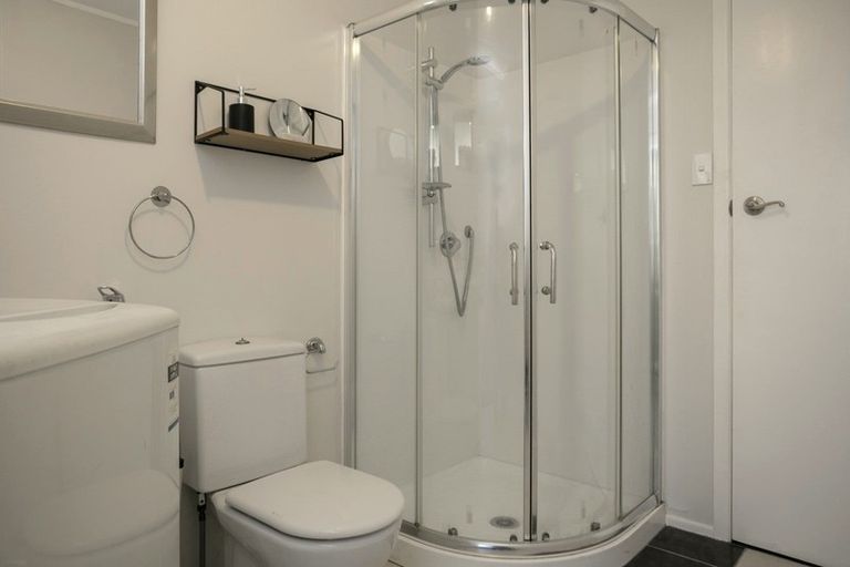 Photo of property in 33 Hyde Avenue, Richmond Heights, Taupo, 3330