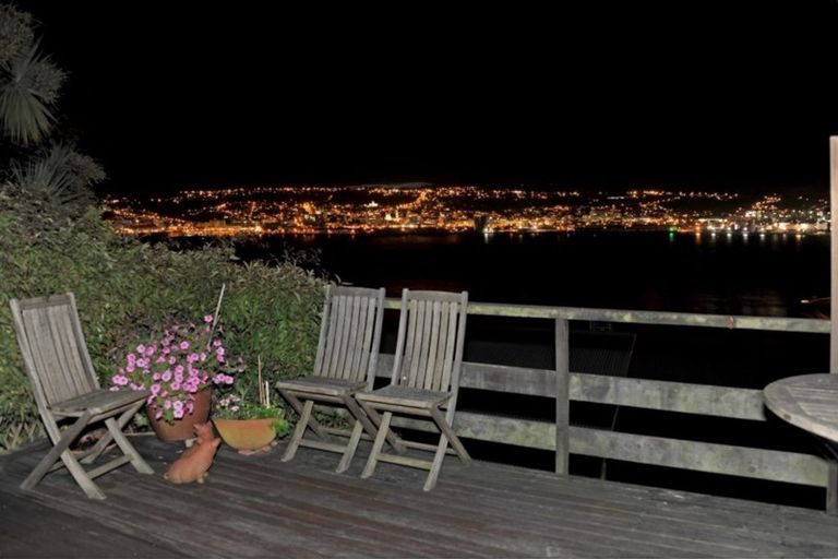 Photo of property in 16 Glengyle Street, Vauxhall, Dunedin, 9013