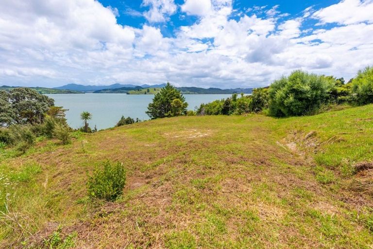 Photo of property in 9 Korari Place, Rawene, Kaikohe, 0473