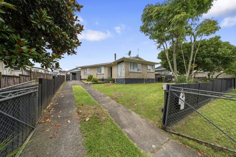 Photo of property in 93 Hillcrest Road, Papatoetoe, Auckland, 2025