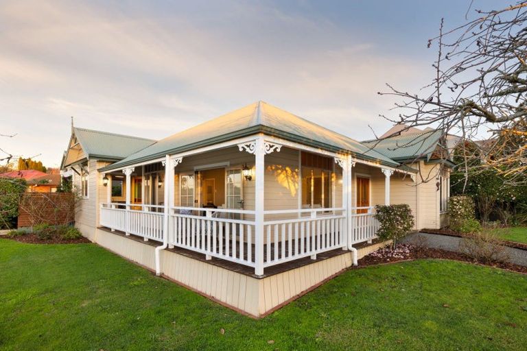 Photo of property in 1 Windermere Rise, Rototuna, Hamilton, 3210