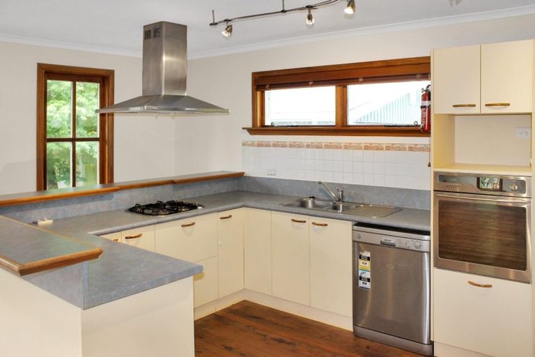 Photo of property in 5 Greers Road, Ilam, Christchurch, 8041