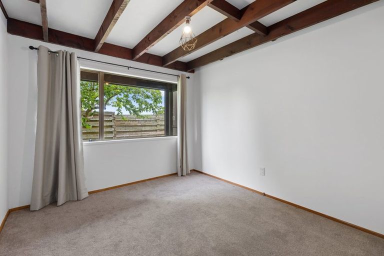 Photo of property in 42 Victory Street, Welcome Bay, Tauranga, 3112