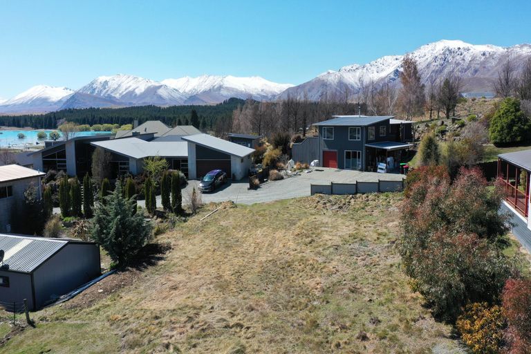 Photo of property in 24 Hamilton Drive, Lake Tekapo, 7999