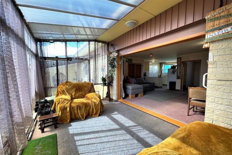 Photo of property in 8b Argyle Street, Balclutha, 9230