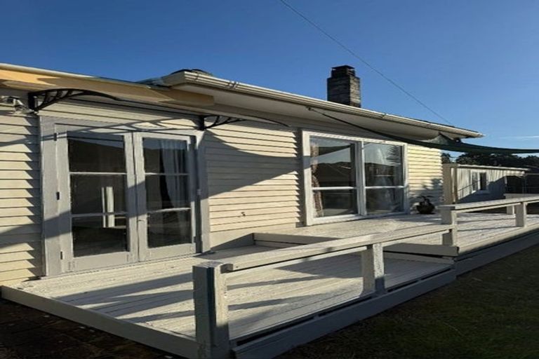 Photo of property in 18a Grove Road, Papakura, 2110