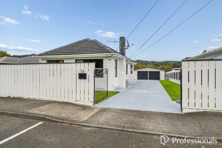 Photo of property in 27 Frederick Street, Wainuiomata, Lower Hutt, 5014