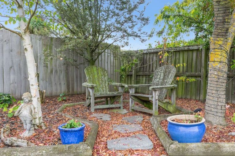 Photo of property in 70 Pentecost Road, Rangiora, 7400