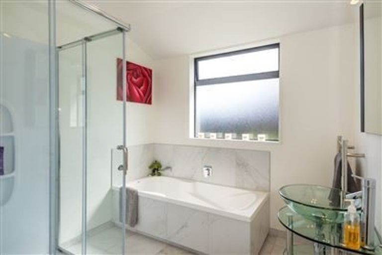 Photo of property in 28a Springwater Avenue, Northwood, Christchurch, 8051