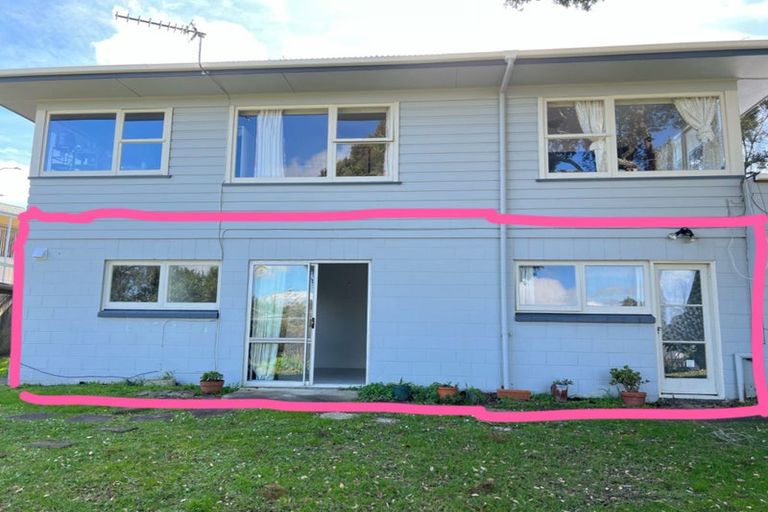 Photo of property in 4 Colin Wild Place, Glenfield, Auckland, 0629