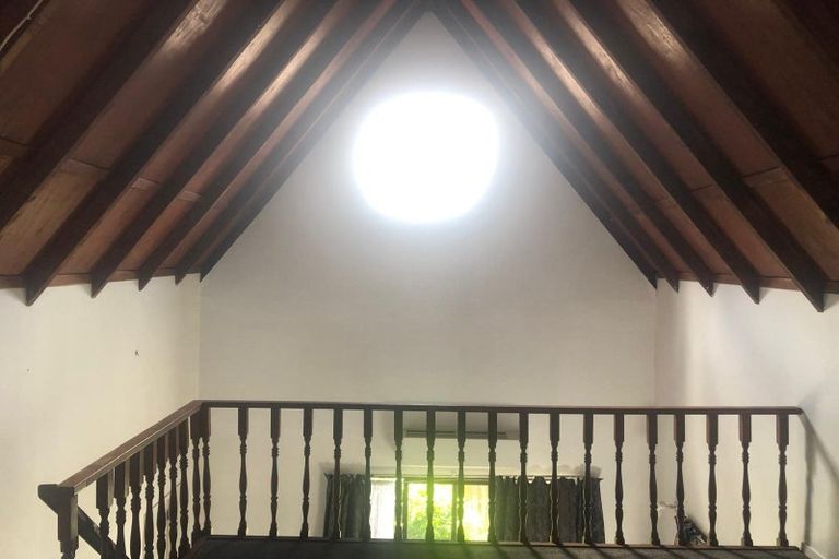 Photo of property in 31 Eskdale Road, Birkdale, Auckland, 0626