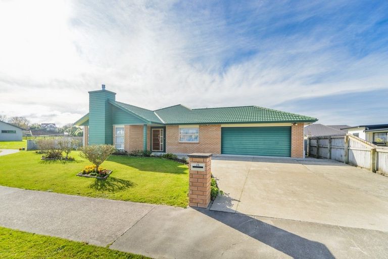 Photo of property in 26 Stonebridge Heights, Feilding, 4702