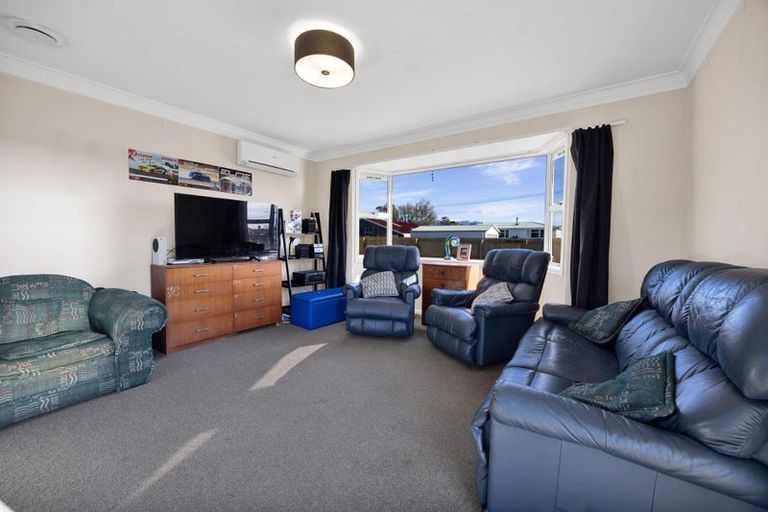 Photo of property in 35 Mahoe Street, Inglewood, 4330