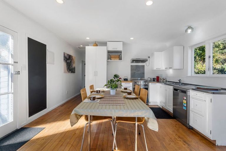 Photo of property in 26 Glendon Avenue, Avondale, Auckland, 1026