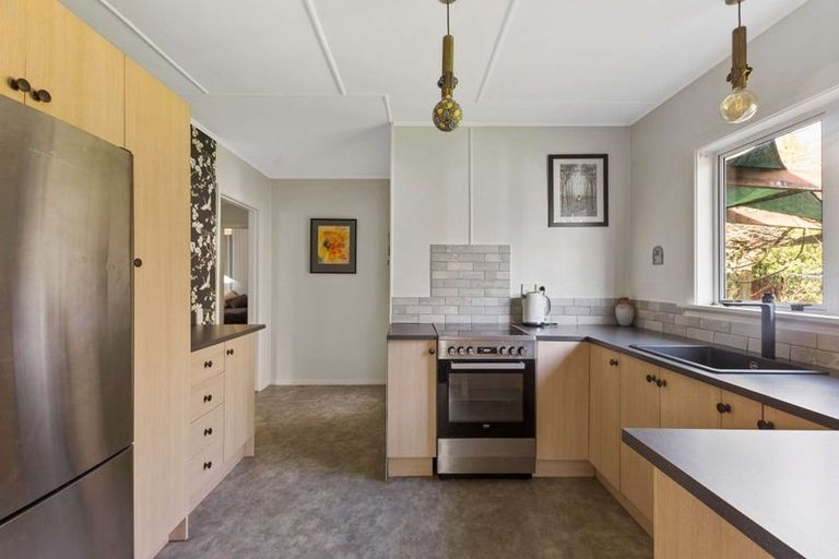 Photo of property in 439 Broadway, Stratford, 4332