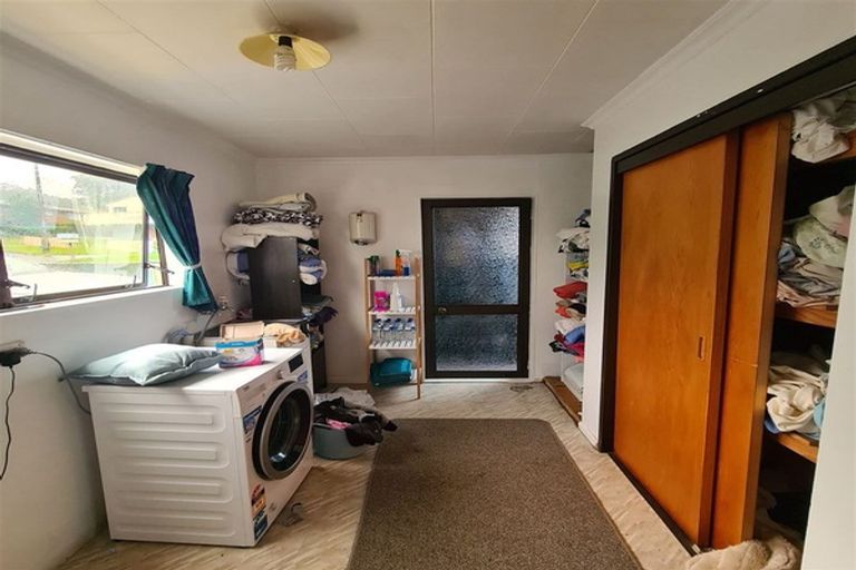 Photo of property in 20 Woodstock Avenue, Karangahake, Paeroa, 3674