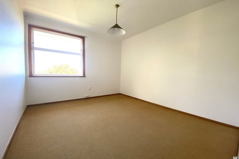 Photo of property in 14 Lomita Road, Johnsonville, Wellington, 6037