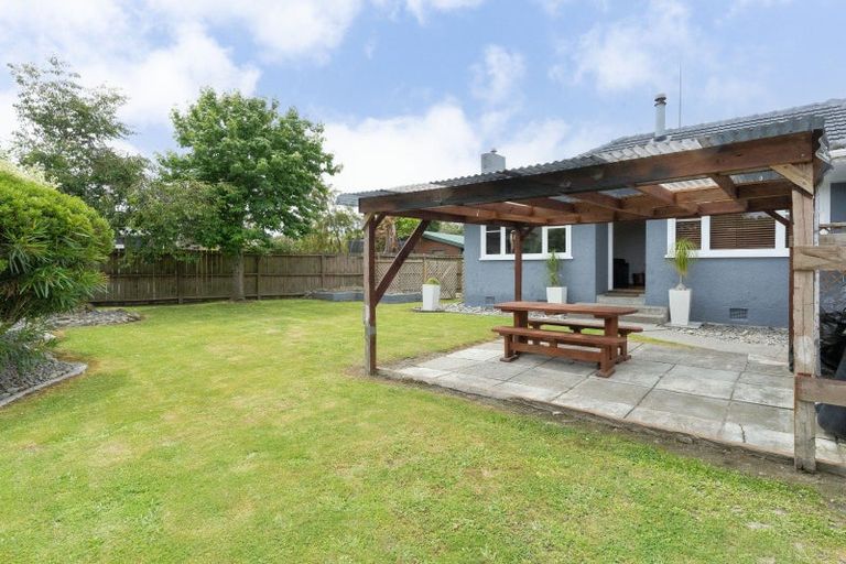 Photo of property in 78 Kirk Street, Otaki, 5512