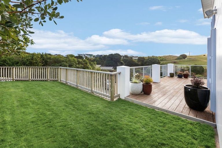 Photo of property in 61 Saint Ives Drive, Camborne, Porirua, 5026
