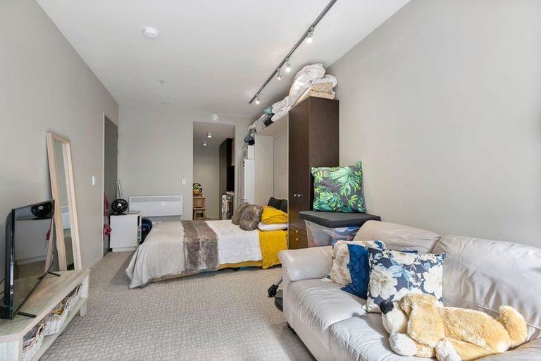 Photo of property in Revolucion Apartments, 103s/28 Torrens Terrace, Mount Cook, Wellington, 6011