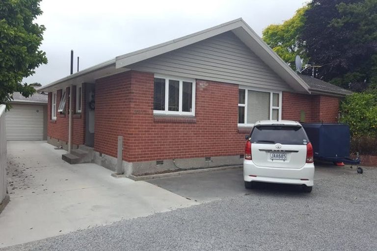 Photo of property in 205a Matsons Avenue, Papanui, Christchurch, 8053