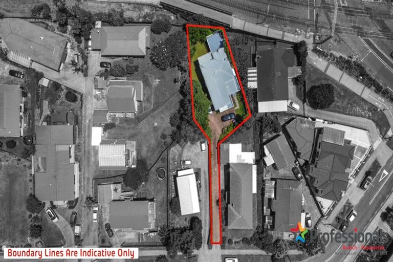 Photo of property in 7 Donegal Street, Avondale, Auckland, 0600