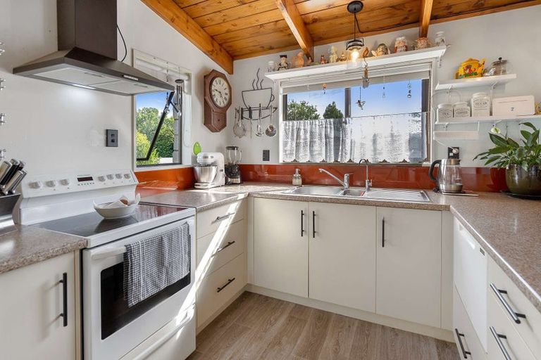 Photo of property in 2/33 Kea Street, Katikati, 3129